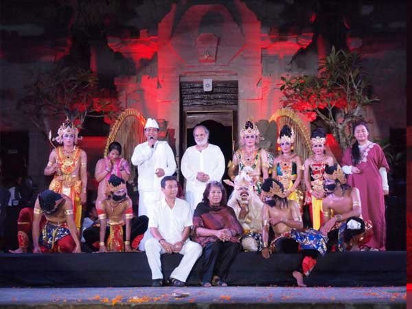 Anand Krishna sebagai Pembicara Utama di IBMF 2011
